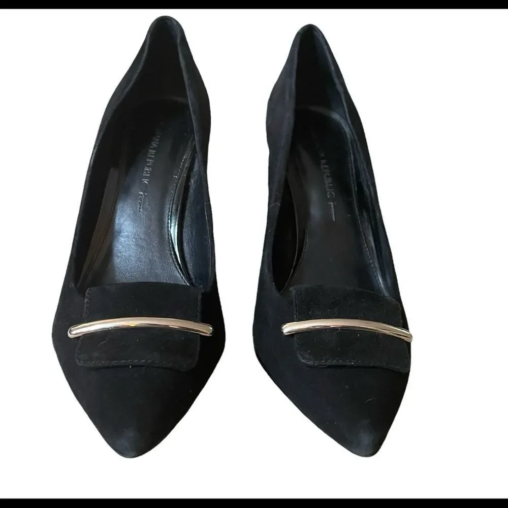 Banana Republic Black Suede Buckle Pumps 7.5 - Picture 4 of 8